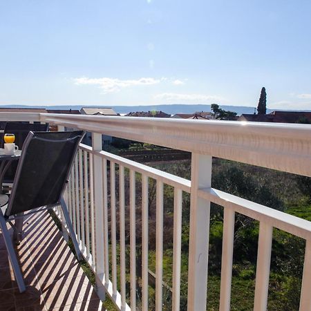 Apartman Sunny Vacay คาชเตลา ภายนอก รูปภาพ