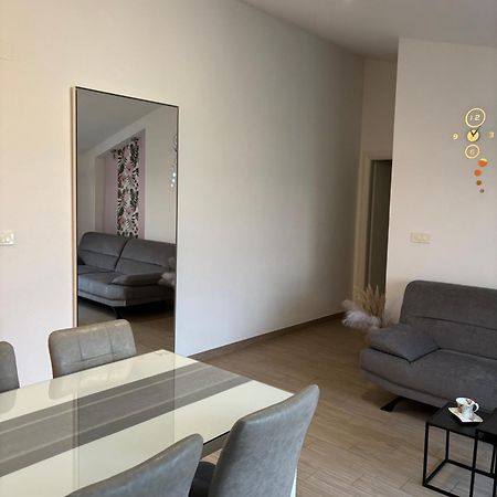 Apartman Sunny Vacay คาชเตลา ภายนอก รูปภาพ