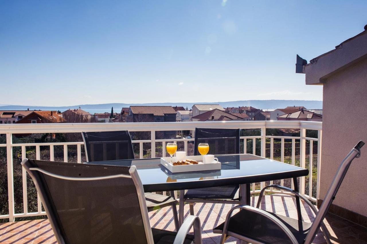 Apartman Sunny Vacay คาชเตลา ภายนอก รูปภาพ