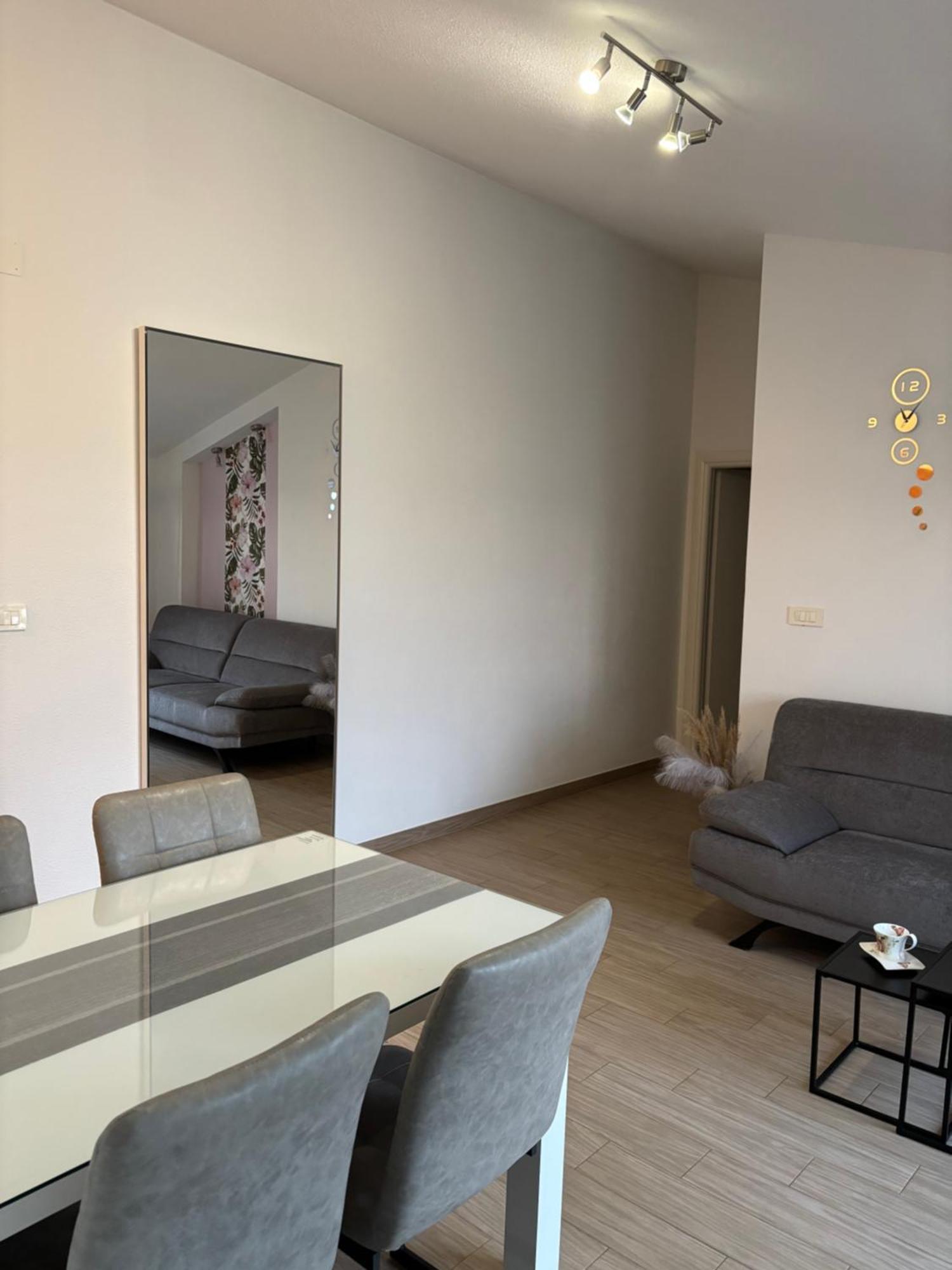Apartman Sunny Vacay คาชเตลา ภายนอก รูปภาพ
